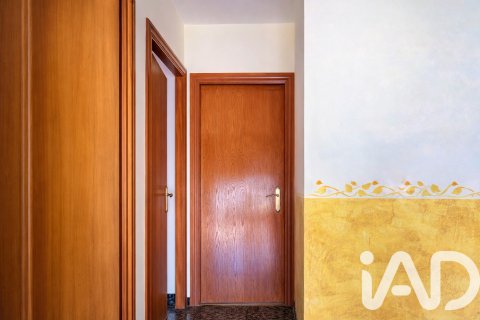 House for sale in Sant Pere de Vilamajor, Barcelona, Spain 5 bedrooms, 276 sq.m. No. 188238 - photo 14