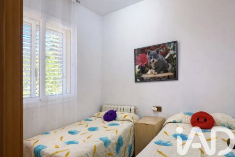 House for sale in Sant Pere de Vilamajor, Barcelona, Spain 5 bedrooms, 276 sq.m. No. 188238 - photo 15