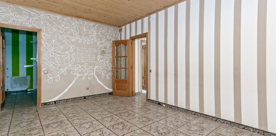 Apartament w Navarcles, Barcelona, Hiszpania 4 sypialnie, 70 mkw. nr 191364