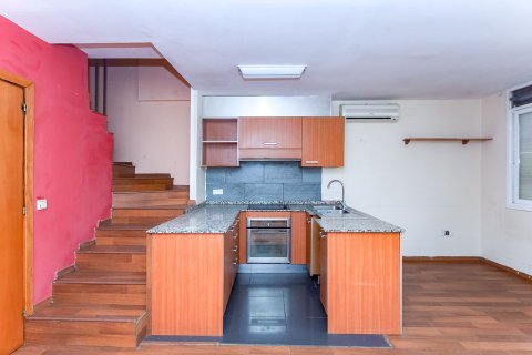 Apartament w Terrassa, Barcelona, Hiszpania 2 sypialnie, 53 mkw. nr 191366 – zdjęcie 1