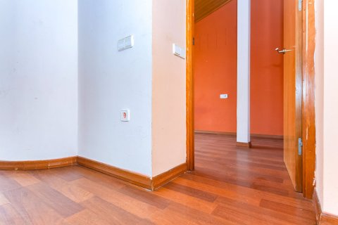 Apartament w Terrassa, Barcelona, Hiszpania 2 sypialnie, 53 mkw. nr 191366 – zdjęcie 25