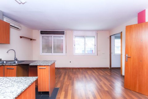 Apartament w Terrassa, Barcelona, Hiszpania 2 sypialnie, 53 mkw. nr 191366 – zdjęcie 2