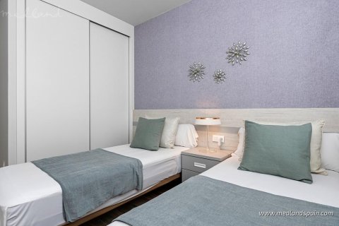 Huoneisto myytävänä Villamartin, Alicante, Espanja, 2 makuuhuonetta, 122.98 m2 No. 166143 - kuva 11