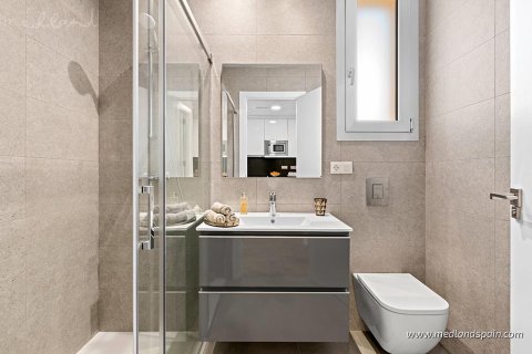 Huoneisto myytävänä Villamartin, Alicante, Espanja, 2 makuuhuonetta, 122.98 m2 No. 166143 - kuva 12