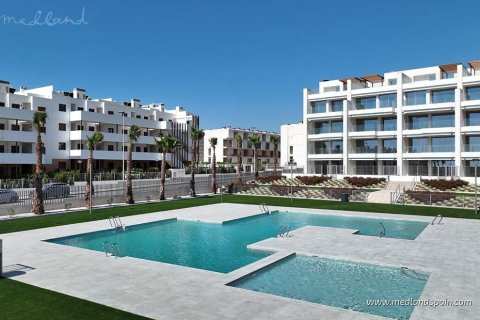 Huoneisto myytävänä Villamartin, Alicante, Espanja, 2 makuuhuonetta, 122.98 m2 No. 166143 - kuva 2
