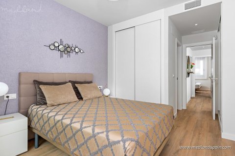 Huoneisto myytävänä Villamartin, Alicante, Espanja, 2 makuuhuonetta, 122.98 m2 No. 166143 - kuva 8