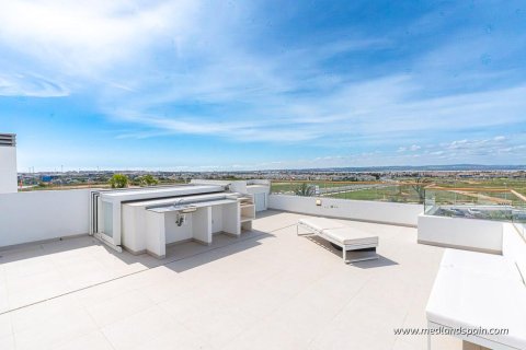 Apartment à vendre à Torrevieja, Alicante, Espagne, 3 chambres, 93 m2 No. 104996 - photo 12