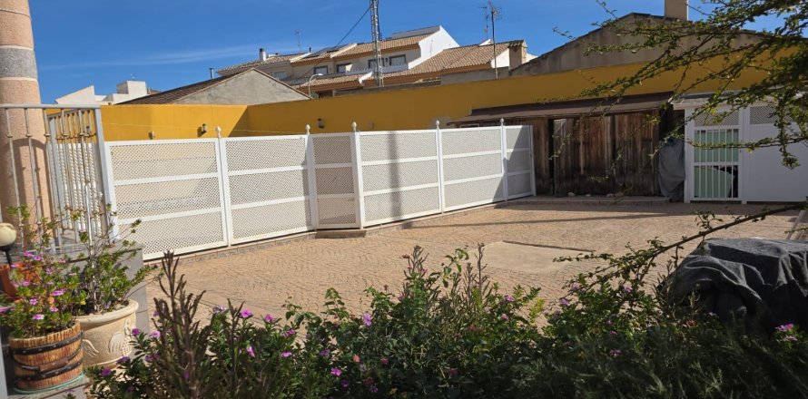 Villa Pilar de la Horadada, Alicante, Spānijā 4 istabas, 368 m2 Nr. 144630