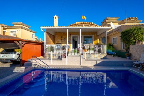 Villa for sale in Torrevieja, Alicante, Spain 3 bedrooms, 73 sq.m. No. 144631 - photo 30