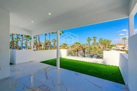 Villa à vendre Adeje, Tenerife, Espagne, 3 chambres, 140 m2 No. 111051 - photo 16