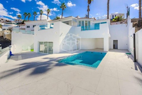Villa à vendre Adeje, Tenerife, Espagne, 3 chambres, 140 m2 No. 111051 - photo 2