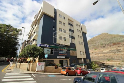 Commercial property for sale Santa Cruz de Tenerife, Tenerife, Spain 770 sq.m. No. 111054 - photo 1