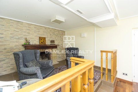 Huvila myytävänä Lloret de Mar, Girona, Espanja, 4 makuuhuonetta, 423 m2 No. 176712 - kuva 13