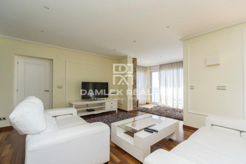 Huvila myytävänä Lloret de Mar, Girona, Espanja, 4 makuuhuonetta, 423 m2 No. 176712 - kuva 10