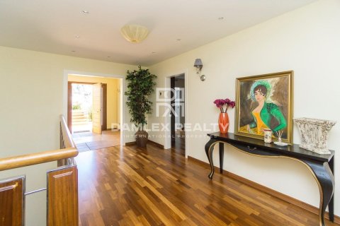 Huvila myytävänä Lloret de Mar, Girona, Espanja, 4 makuuhuonetta, 423 m2 No. 176712 - kuva 28