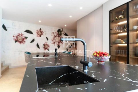 Huvila myytävänä Platja D'aro, Girona, Espanja, 6 makuuhuonetta, 443 m2 No. 176708 - kuva 27