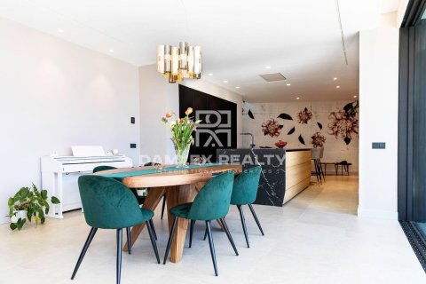 Huvila myytävänä Platja D'aro, Girona, Espanja, 6 makuuhuonetta, 443 m2 No. 176708 - kuva 18