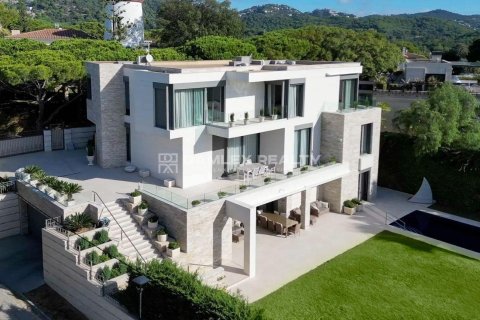 Māja Lloret de Mar, Girona, Spānijā 4 istabas, 651 m2 Nr. 176711