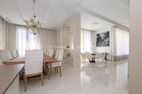 Talo myytävänä Lloret de Mar, Girona, Espanja, 4 makuuhuonetta, 651 m2 No. 176711 - kuva 27