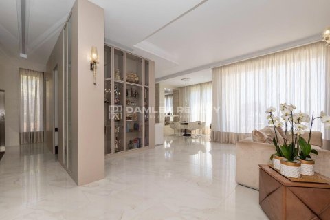 Talo myytävänä Lloret de Mar, Girona, Espanja, 4 makuuhuonetta, 651 m2 No. 176711 - kuva 18