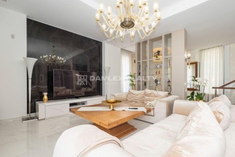 Talo myytävänä Lloret de Mar, Girona, Espanja, 4 makuuhuonetta, 651 m2 No. 176711 - kuva 20
