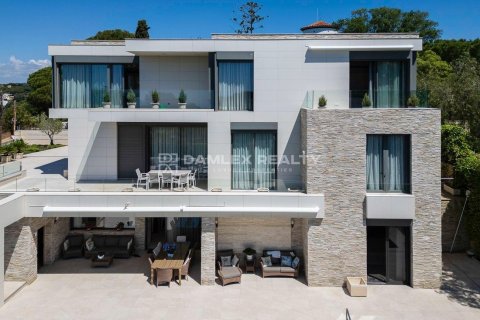 Talo myytävänä Lloret de Mar, Girona, Espanja, 4 makuuhuonetta, 651 m2 No. 176711 - kuva 4