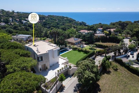 Talo myytävänä Lloret de Mar, Girona, Espanja, 4 makuuhuonetta, 651 m2 No. 176711 - kuva 2