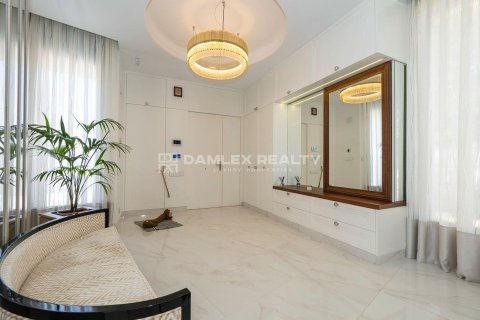 Talo myytävänä Lloret de Mar, Girona, Espanja, 4 makuuhuonetta, 651 m2 No. 176711 - kuva 16