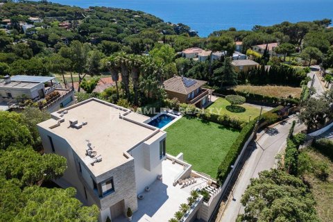 Talo myytävänä Lloret de Mar, Girona, Espanja, 4 makuuhuonetta, 651 m2 No. 176711 - kuva 9