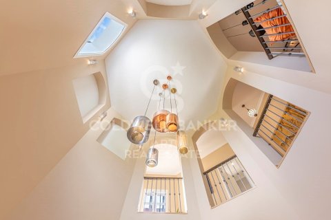 House for sale in Benahavis, Malaga, Spain 5 bedrooms, 527 sq.m. No. 157496 - photo 7