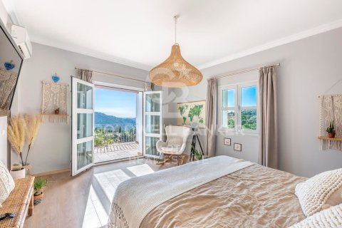 House for sale in Benahavis, Malaga, Spain 5 bedrooms, 527 sq.m. No. 157496 - photo 21