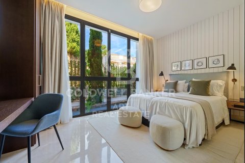 Paritalo myytävänä Marbella, Malaga, Espanja, 4 makuuhuonetta, 385 m2 No. 157497 - kuva 13