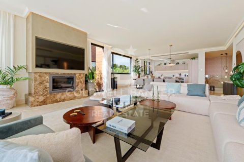 Paritalo Marbella, Malaga, Espanja 4 makuuhuonetta, 385 m2 No. 157497