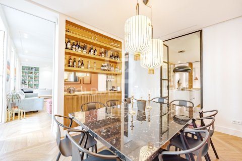 Apartment à vendre à Madrid, Espagne, 4 chambres, 380 m2 No. 157498 - photo 9