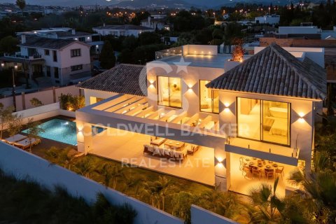 House in Marbella, Malaga, Spain 5 bedrooms, 446 sq.m. No. 157494