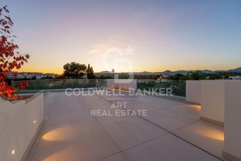 House for sale in Marbella, Malaga, Spain 5 bedrooms, 446 sq.m. No. 157494 - photo 8