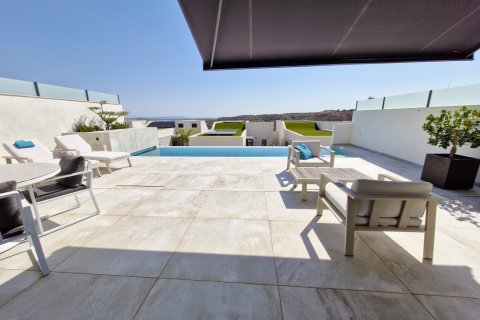 Villa for sale in Rojales, Alicante, Spain 3 bedrooms,  No. 166626 - photo 5