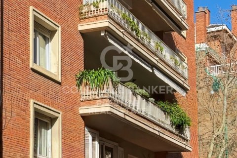 Продажа квартиры в Барселона, Испания 5 спален, 214м2 №157124 - фото 29