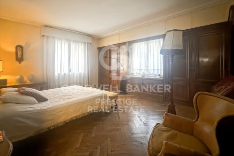 Продажа квартиры в Барселона, Испания 5 спален, 214м2 №157124 - фото 20