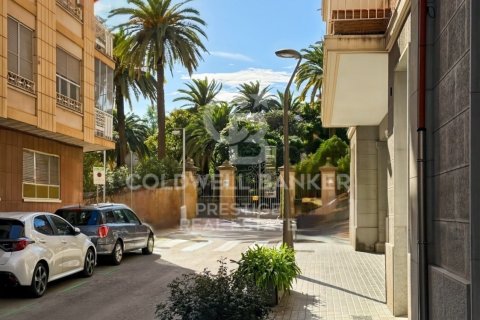 Apartamento en venta en Barcelona, España 5 dormitorios, 214 m2 No. 157124 - foto 21