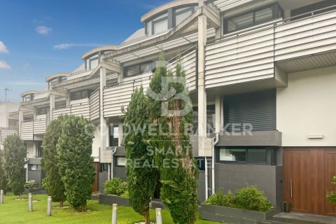 Paritalo myytävänä A Coruna, Espanja, 2 makuuhuonetta, 93 m2 No. 157122 - kuva 3