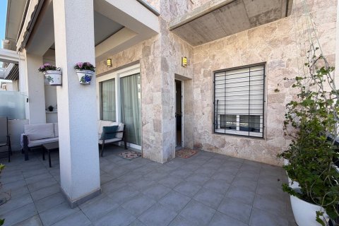Kaupunkipientalo myytävänä Torrevieja, Alicante, Espanja, 3 makuuhuonetta, 197 m2 No. 196992 - kuva 12