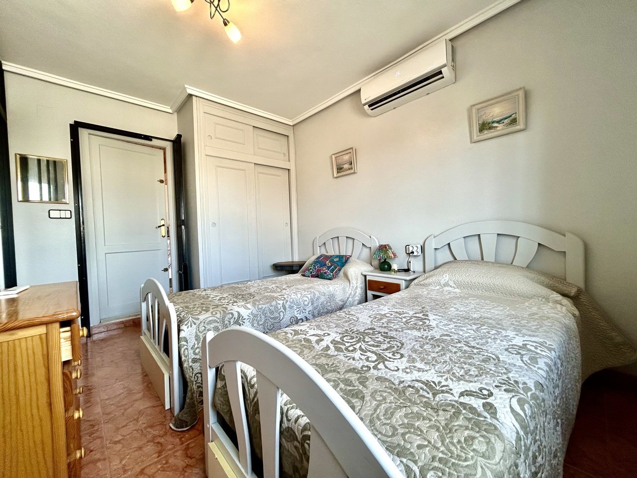 Kaupunkipientalo Playa Flamenca II, Alicante, Espanja 2 makuuhuonetta, 67 m2 No. 196991