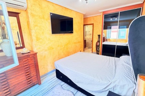 Appartamento in vendita a Torrevieja, Alicante, Spagna 3 camere da letto, 112 mq. N° 196993 - foto 15