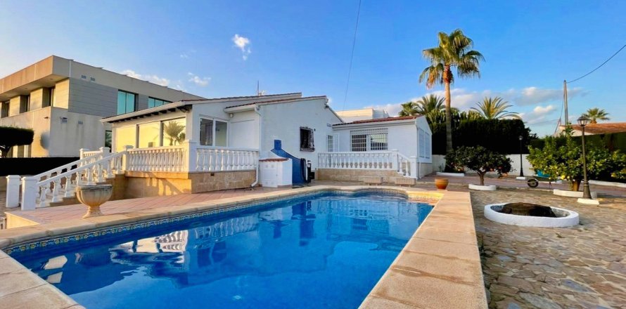 Villa Benidorm, Alicante, Spagna 3 camere da letto, 120 mq. N° 133263