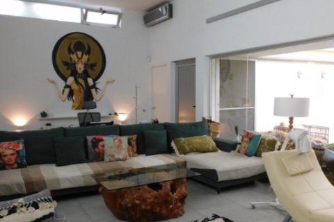Villa en venta Alicante, España 6 dormitorios, 280 m2 No. 133259 - foto 2