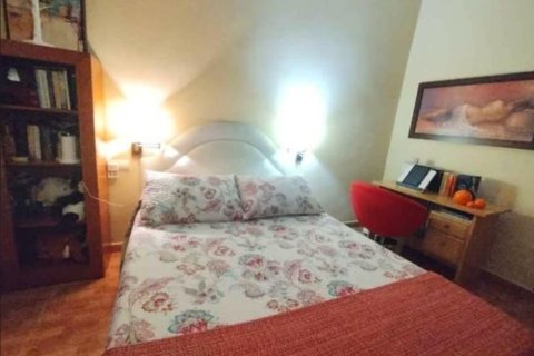 Apartment for sale Valencia, Spain 3 bedrooms, 84 sq.m. No. 133257 - photo 3