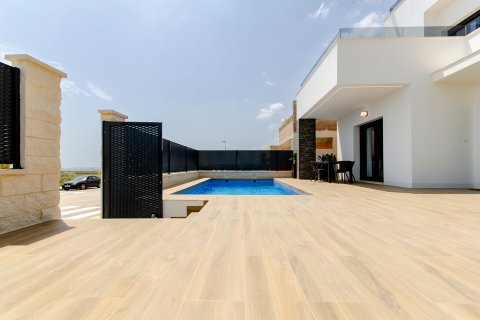 Villa for sale Alicante, Spain 3 bedrooms, 138 sq.m. No. 134679 - photo 17