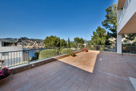 Huoneisto myytävänä Port D'andratx, Mallorca, Espanja, 2 makuuhuonetta, 68 m2 No. 138843 - kuva 1
