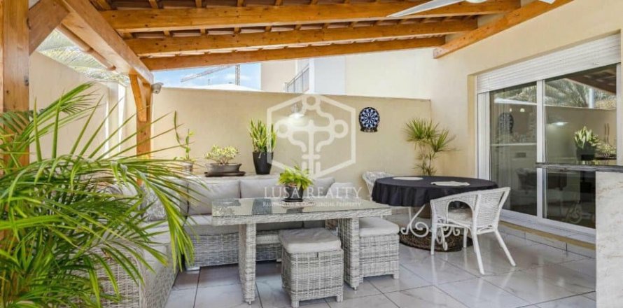 Townhouse Adeje, Tenerife, Spain 3 bedrooms, 339 sq.m. No. 133243